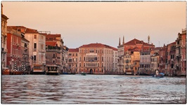 beim Sonnenaufgang in Venedig