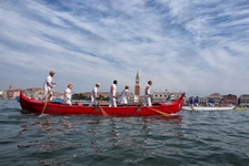Ruderboot bei der Vogalonga