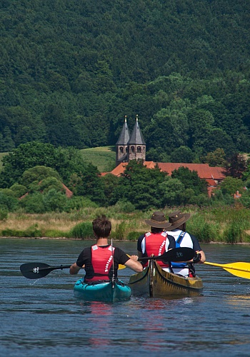 mit Kajaks auf der Weser